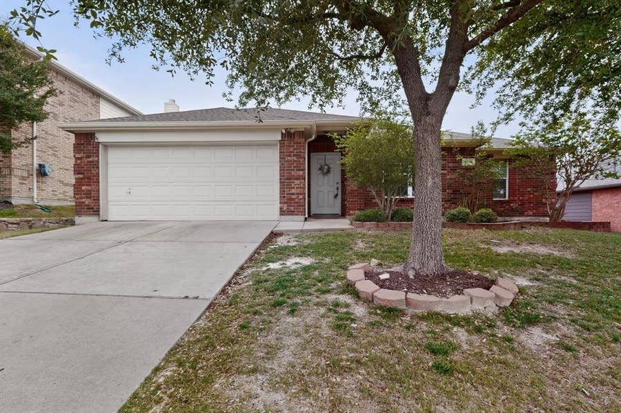 Property photo for 7716 Val Verde Drive, McKinney, TX