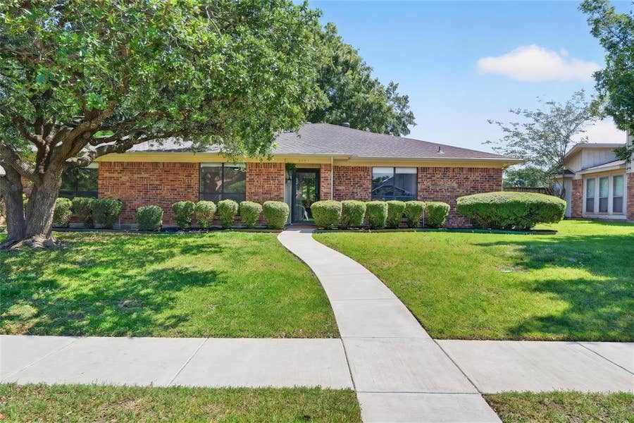 Property photo for 3220 Topaz Way, Plano, TX