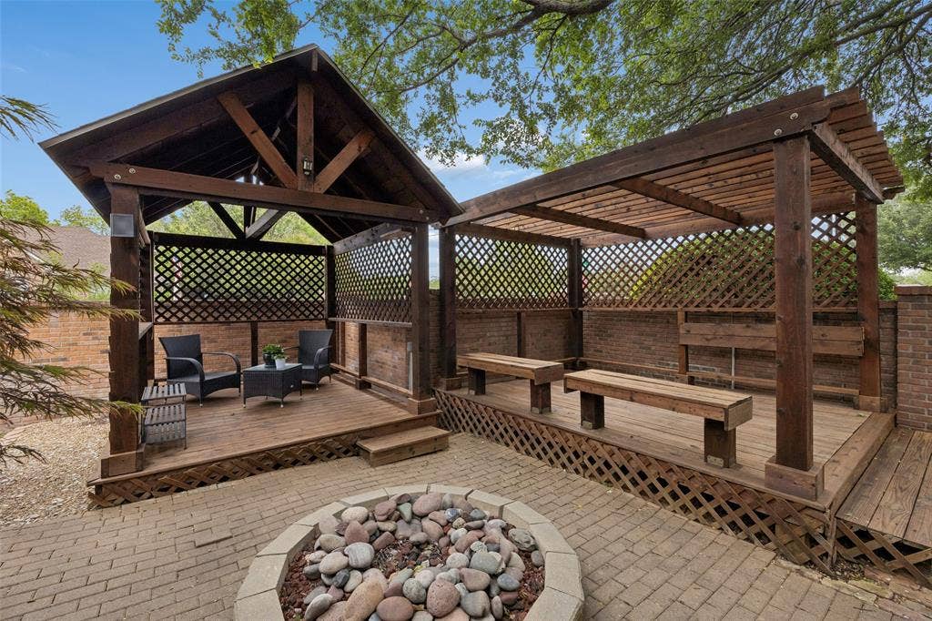 3402 Juniper Court, Rowlett, TX 75088 3402 Juniper Court, Rowlett, TX 75088
