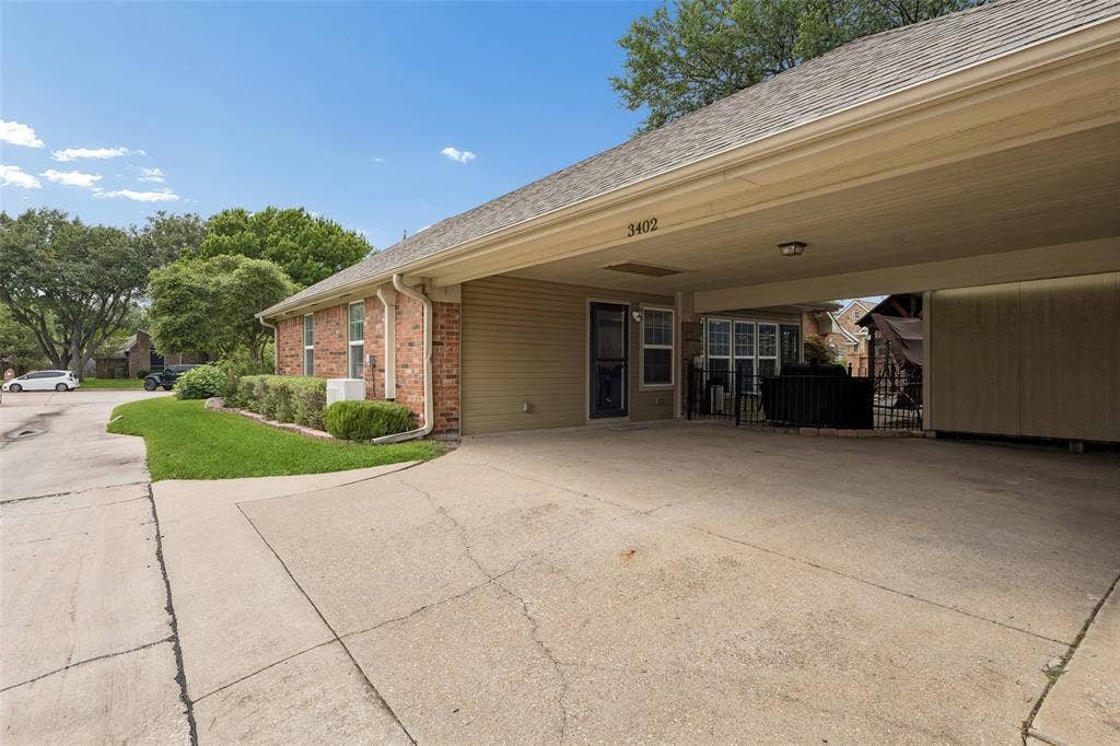 3402 Juniper Court, Rowlett, TX 75088 3402 Juniper Court, Rowlett, TX 75088