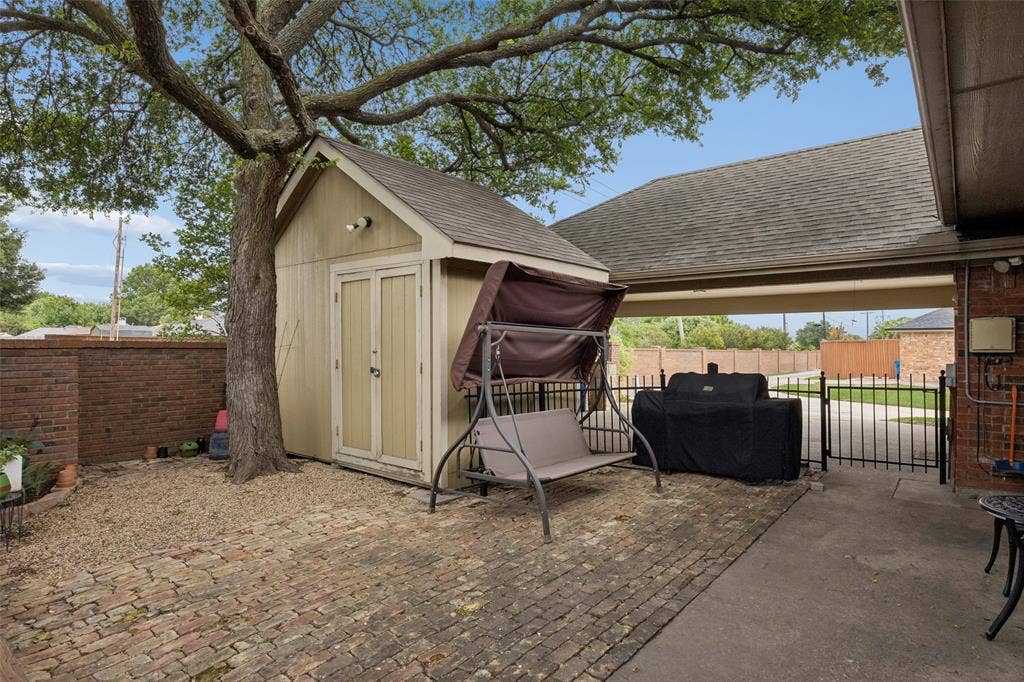 3402 Juniper Court, Rowlett, TX 75088 3402 Juniper Court, Rowlett, TX 75088