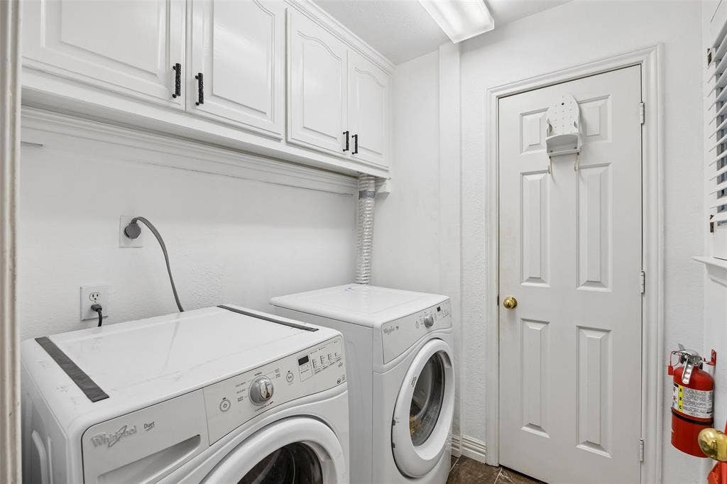 3402 Juniper Court, Rowlett, TX 75088 3402 Juniper Court, Rowlett, TX 75088