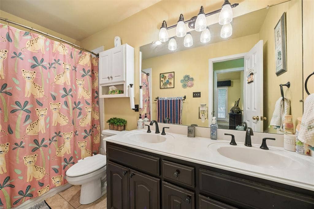 3402 Juniper Court, Rowlett, TX 75088 3402 Juniper Court, Rowlett, TX 75088