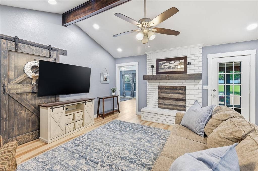 736 California Trail, Keller, TX 76248 Livingroom from entry