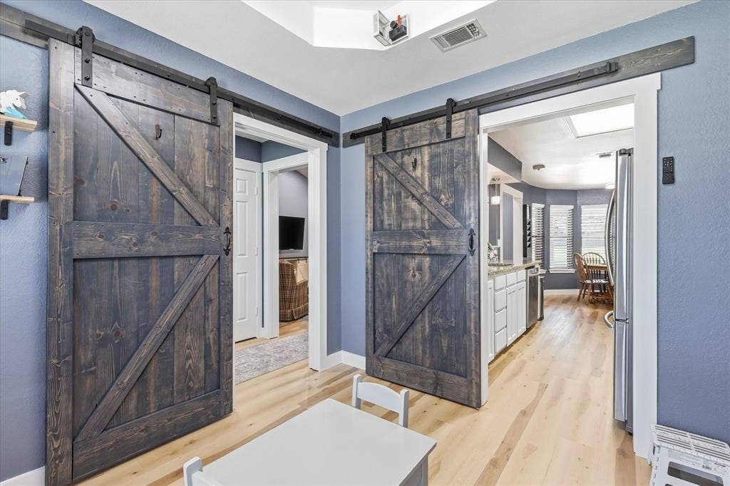 736 California Trail, Keller, TX 76248 736 California Trail, Keller, TX 76248