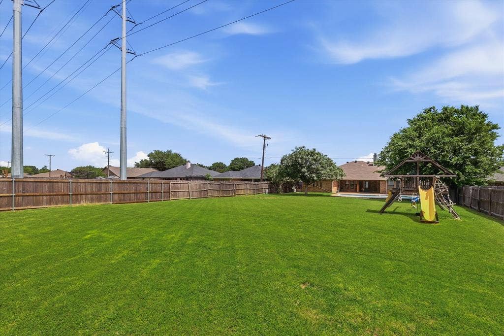 736 California Trail, Keller, TX 76248 Backyard