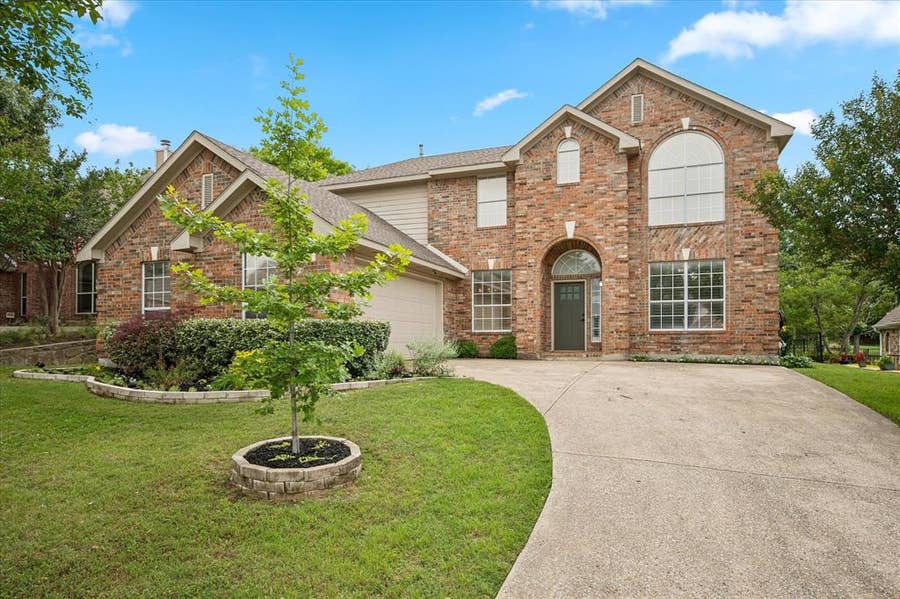 Property photo for 821 Palm Desert Drive, Garland, TX