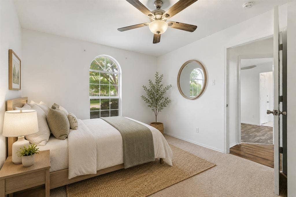 921 High Point Drive, Midlothian, TX 76065 Guest bedroom*VIRTUALLY STAGED*