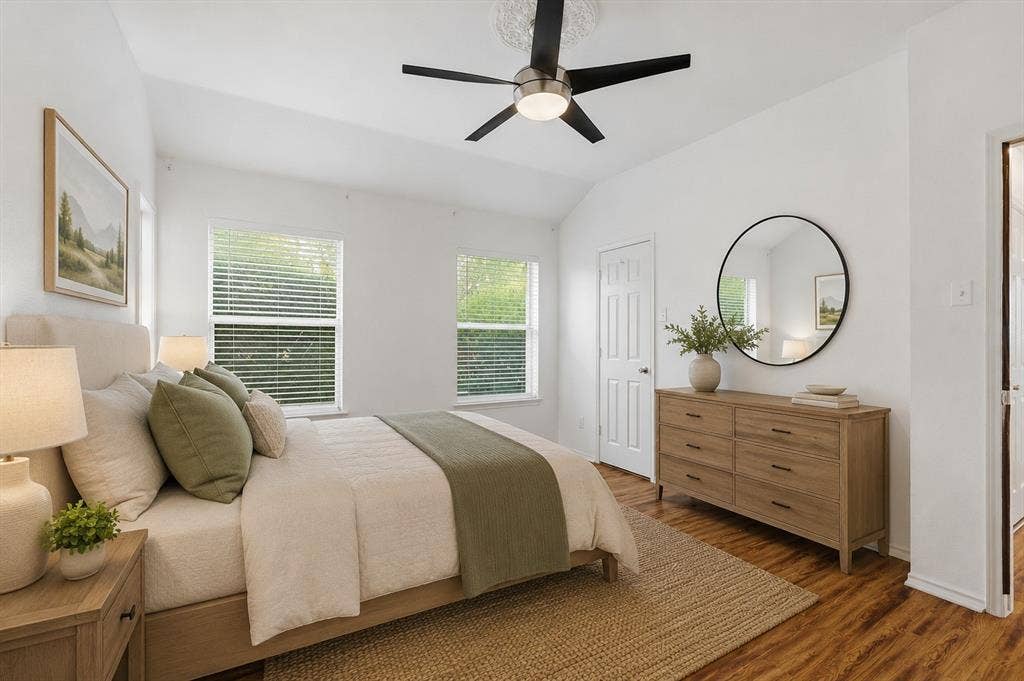 921 High Point Drive, Midlothian, TX 76065 Primary bedroom*VIRTUALLY STAGED*