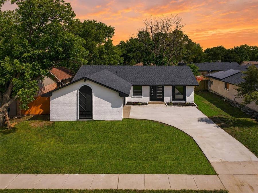 Property photo for 926 Key Colony Drive, Garland, TX