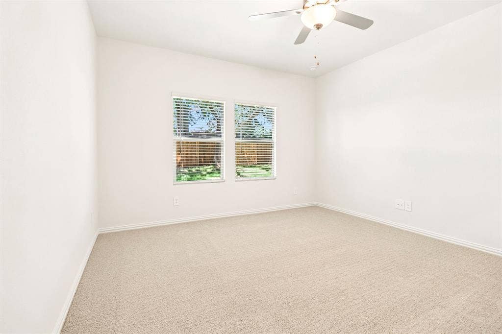 3033 Texoma Boulevard, Farmersville, TX 75442 Photo is not of the actual home, but is an inspirational photo of builder’s model home and may depict options, furnishings, and/or decorator features that are not included.