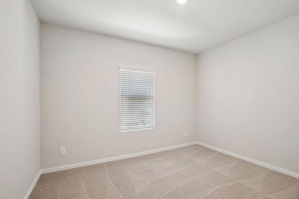 Photo is not of the actual home, but is an inspirational photo of builder’s model home and may depict options, furnishings, and/or decorator features that are not included.