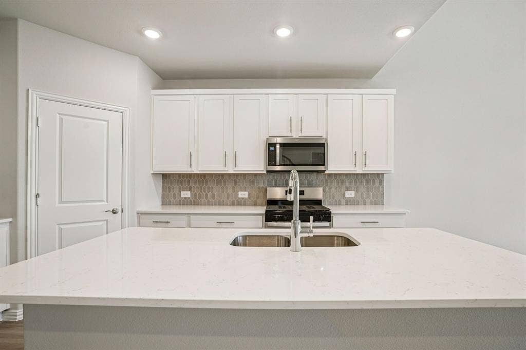 Photo is not of the actual home, but is an inspirational photo of builder’s model home and may depict options, furnishings, and/or decorator features that are not included.