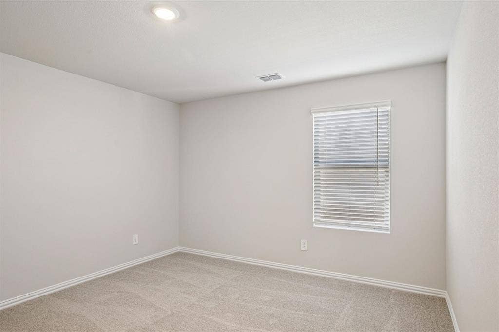 Photo is not of the actual home, but is an inspirational photo of builder’s model home and may depict options, furnishings, and/or decorator features that are not included.