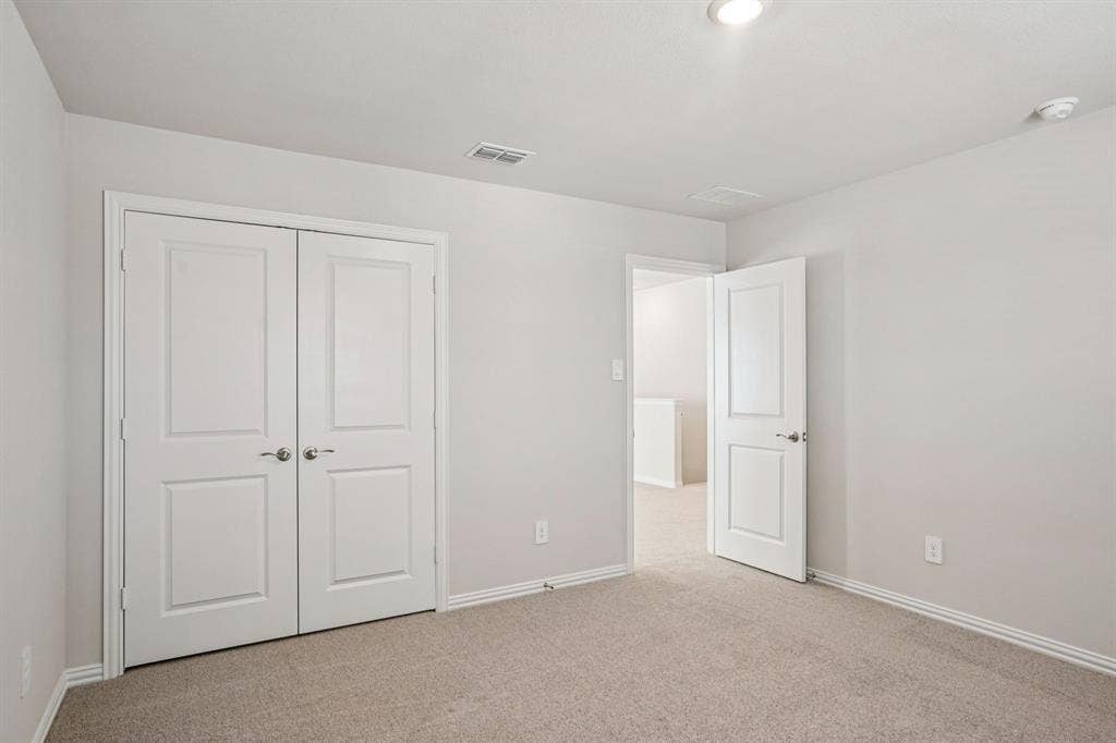 Photo is not of the actual home, but is an inspirational photo of builder’s model home and may depict options, furnishings, and/or decorator features that are not included.