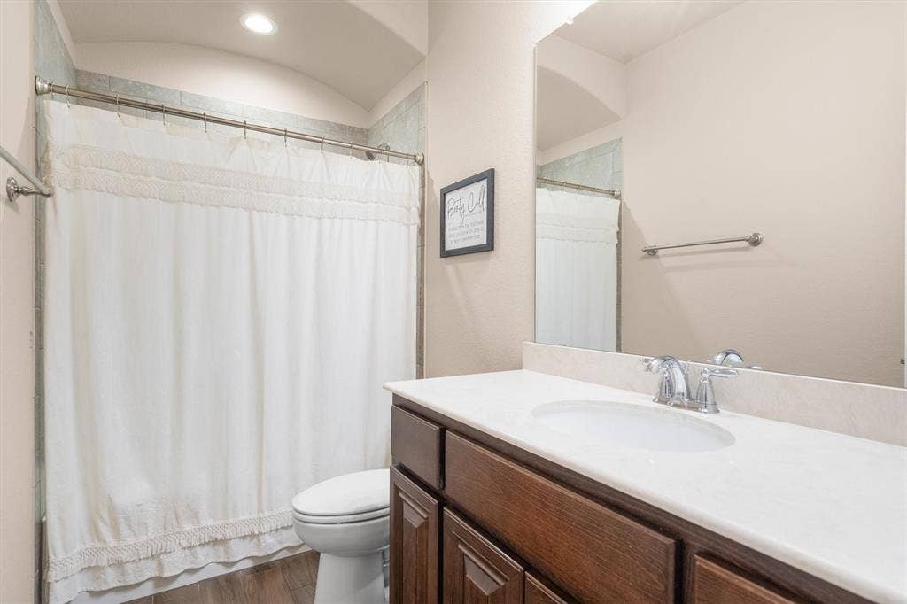 Full bath