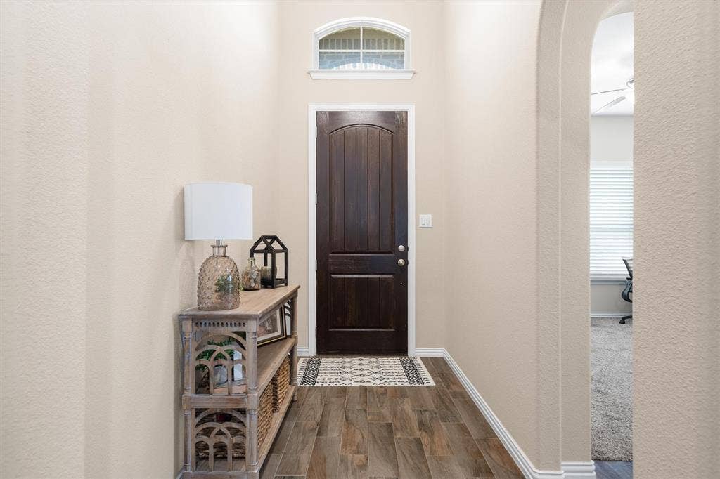 2108 Moonsail Lane, Denton, TX 76210