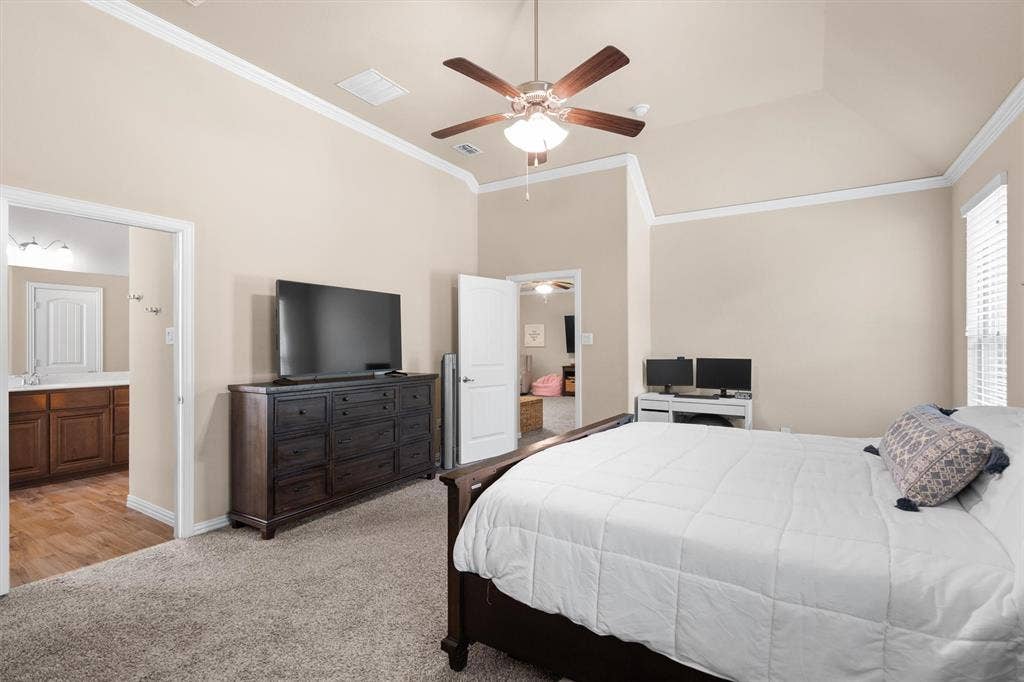 2108 Moonsail Lane, Denton, TX 76210