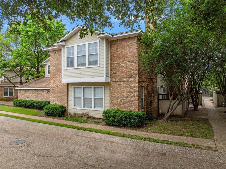 Property photo for 2314 Melissa Drive, Waco, TX