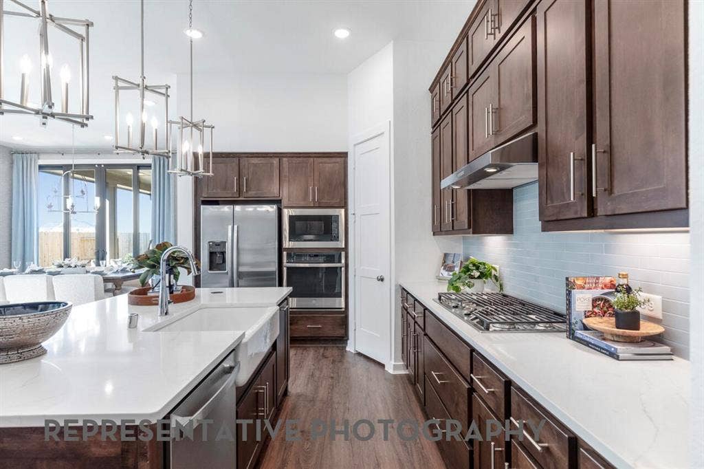 8632 Katydid Drive, McKinney, TX 75071 8632 Katydid Drive, McKinney, TX 75071
