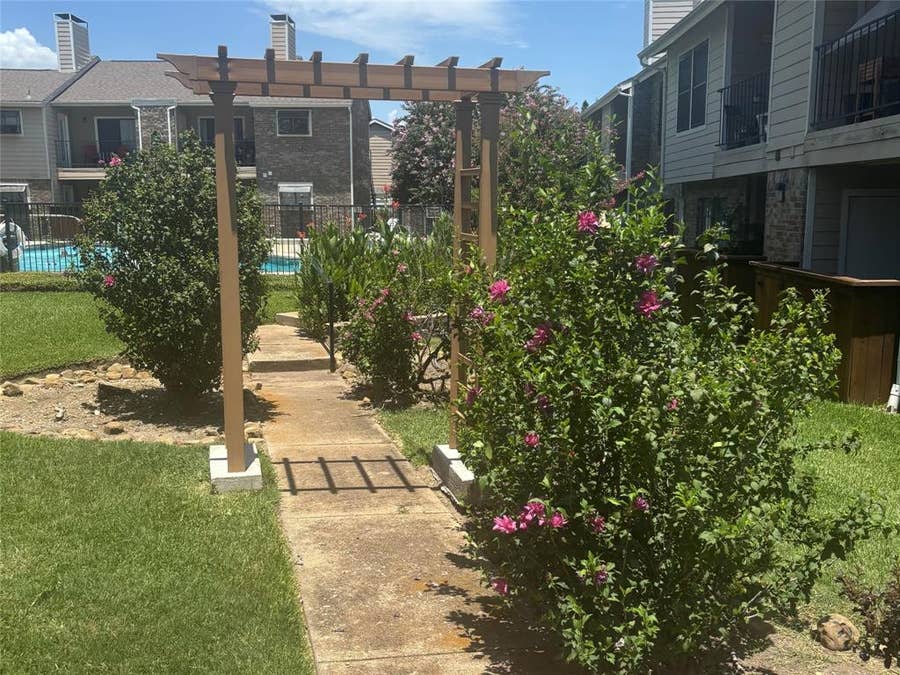 Property photo for 4748 Old Bent Tree Lane, #1707, Dallas, TX