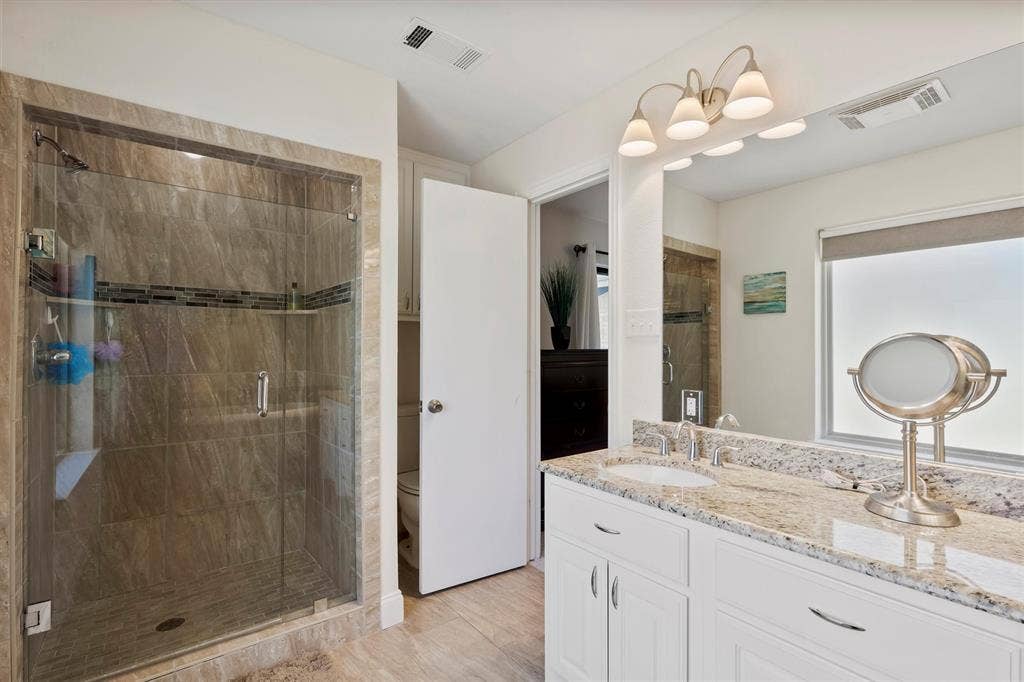 8350 Southmeadow Circle, Dallas, TX 75231