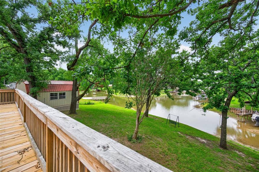 Property photo for 115 Wren Lane, Gun Barrel City, TX