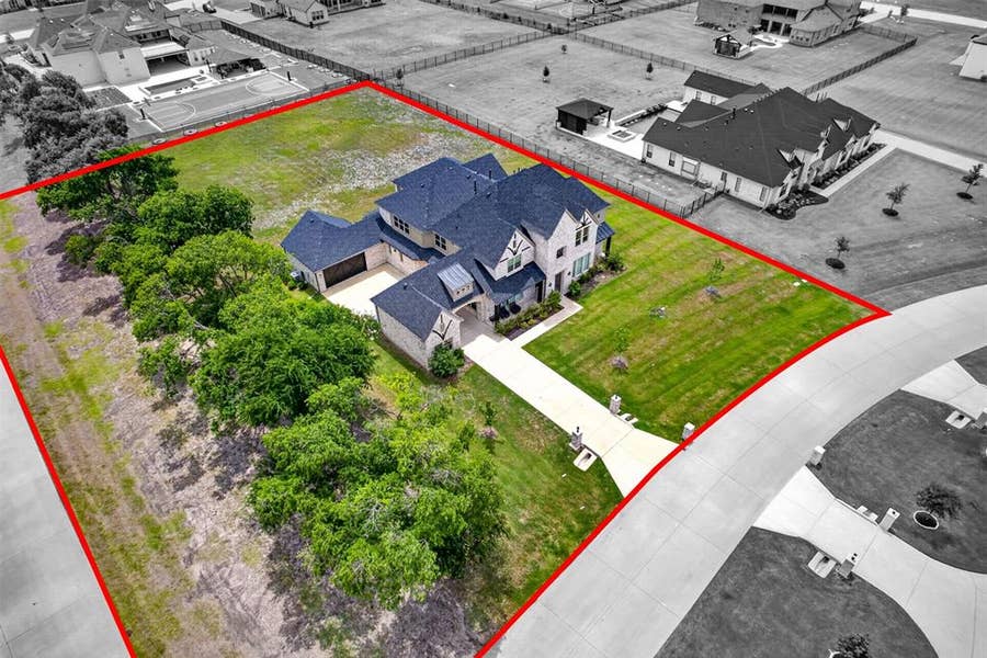 Property photo for 1405 Gairloch Drive, Lucas, TX