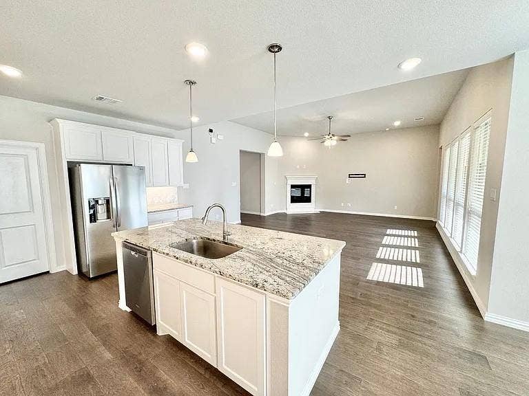 809 Uplands Drive, Northlake, TX 76226 809 Uplands Drive, Northlake, TX 76226