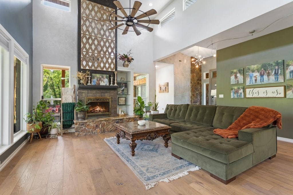 23677 Greenway Drive, Bullard, TX 75757 23677 Greenway Drive, Bullard, TX 75757