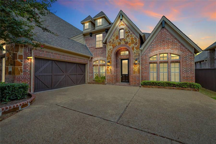 Property photo for 1530 Snowberry Drive, Allen, TX