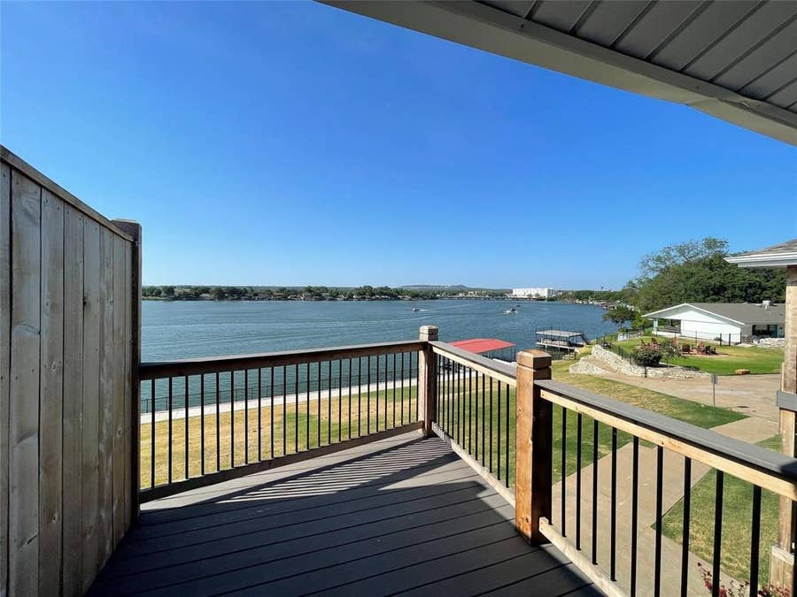 Property photo for 105 W Doyle #20 Street, Granbury, TX