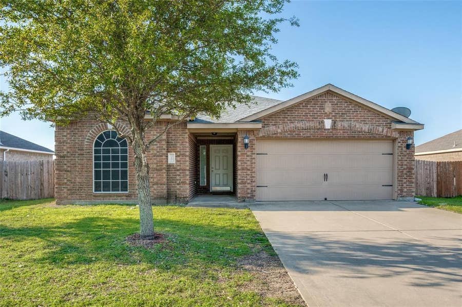 Property photo for 317 Meadow View Lane, Anna, TX