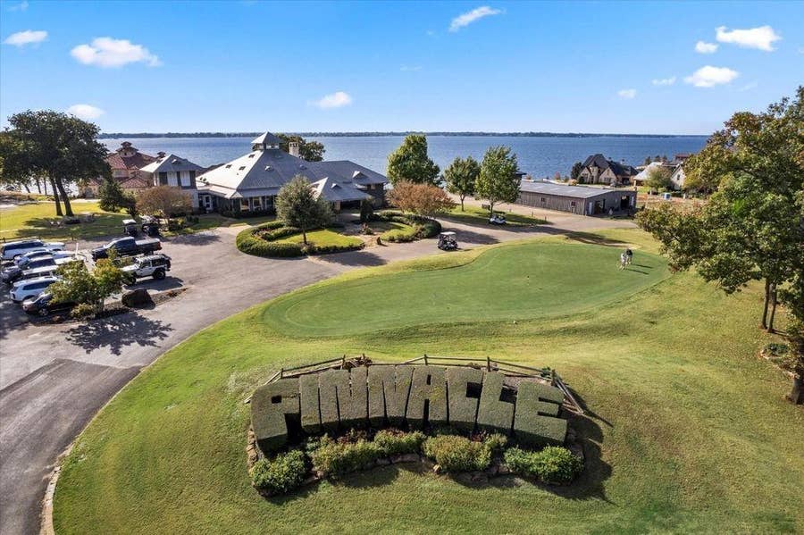 Property photo for 112 Pinnacle Club Drive, Mabank, TX