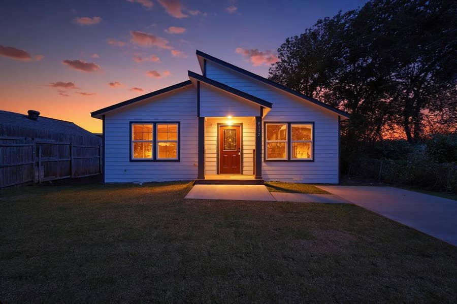 Property photo for 8112 Arlene Lane, Dallas, TX