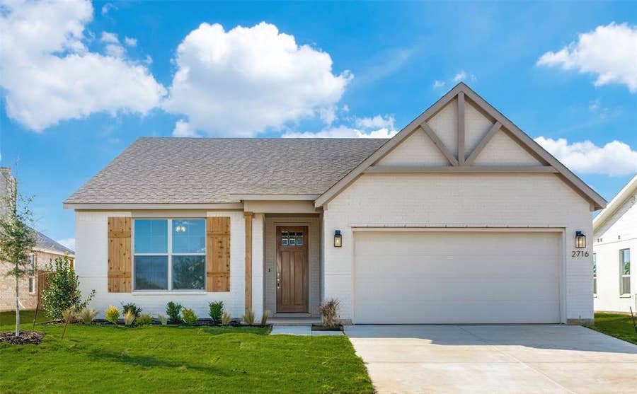 Property photo for 2716 Glasgow Way, Denton, TX