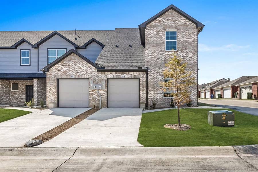 Property photo for 3202 Wexford Drive, Garland, TX