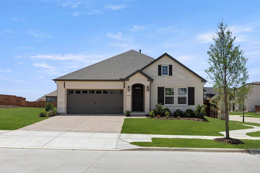 Property photo for 1708 Morning Mist Way, Mesquite, TX