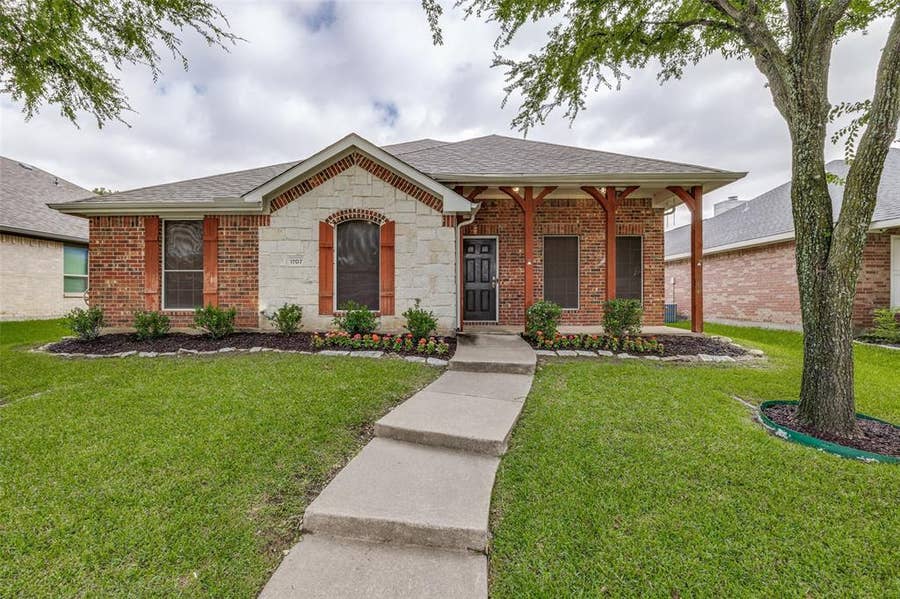 Property photo for 1707 Briarhollow Drive, Allen, TX