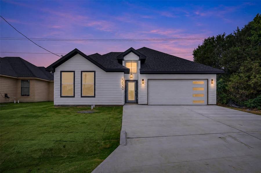 Property photo for 5620 Van Horn Drive, Granbury, TX