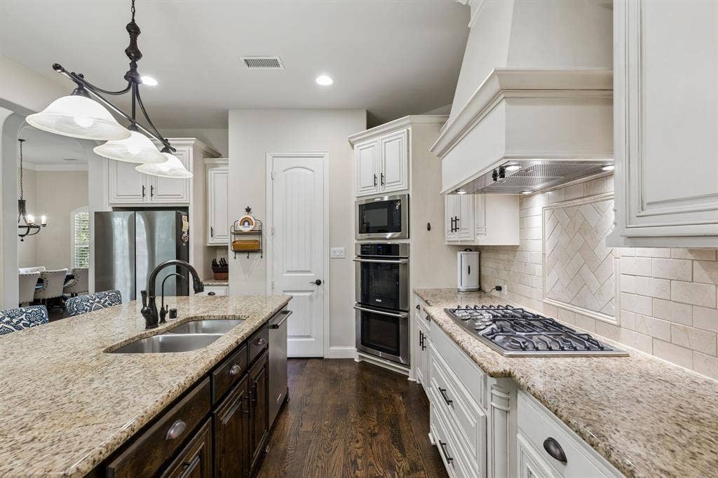 618 Forest Hill Drive, Murphy, TX 75094 618 Forest Hill Drive, Murphy, TX 75094
