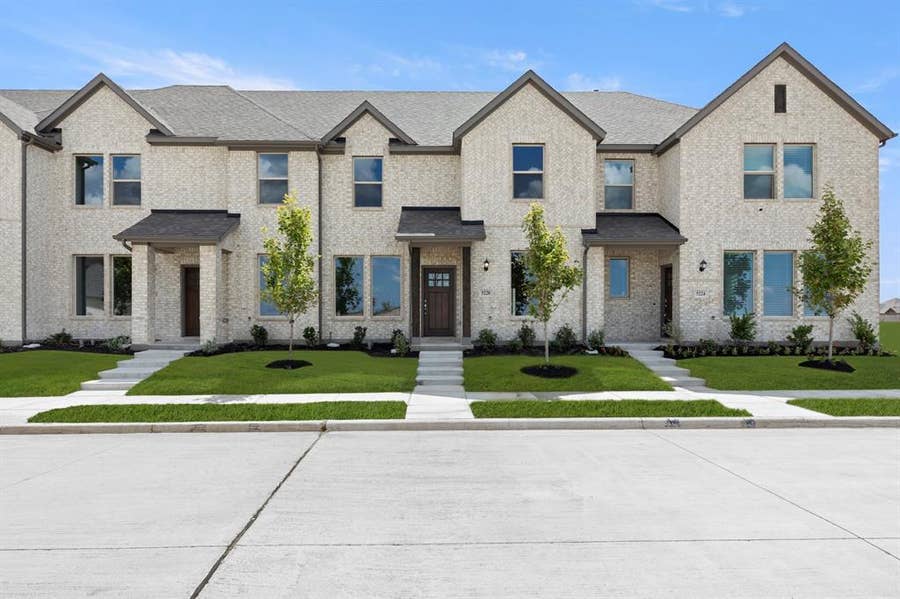 Property photo for 5228 Roll Cast Road, Royse City, TX