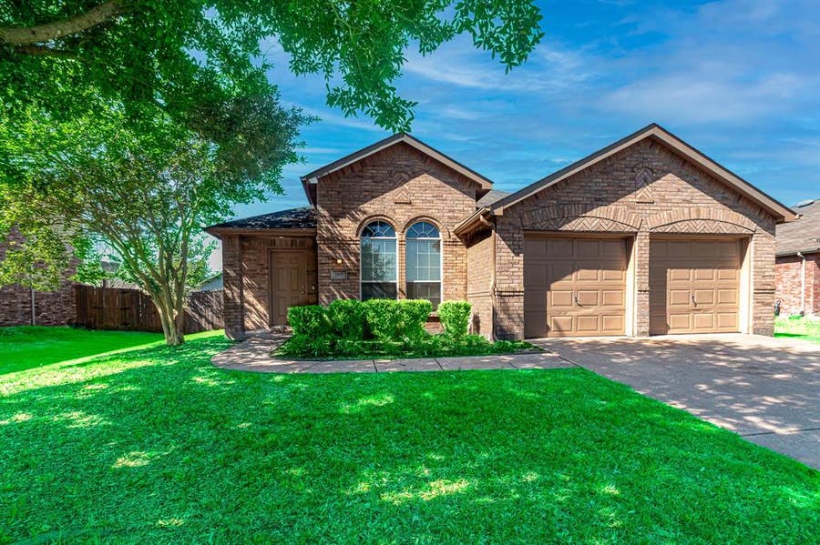Property photo for 107 Hazelnut, Forney, TX
