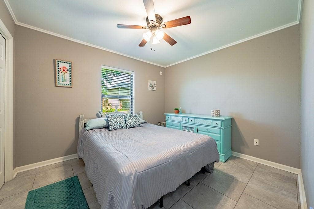 128 Hilltop Drive, Trinidad, TX 75163 128 Hilltop Drive, Trinidad, TX 75163