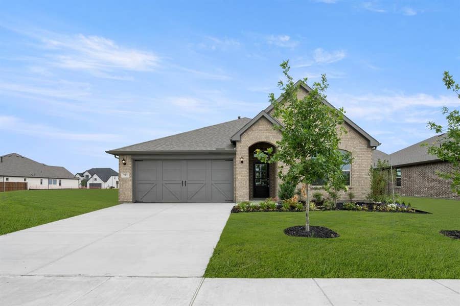 Property photo for 732 Scarlet Sage Drive, Waxahachie, TX
