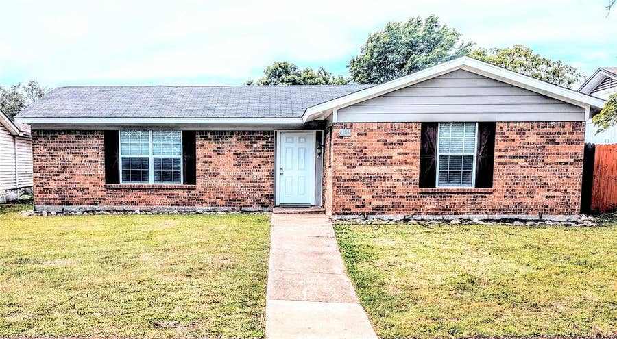 Property photo for 106 Greeting Gate Lane, Allen, TX