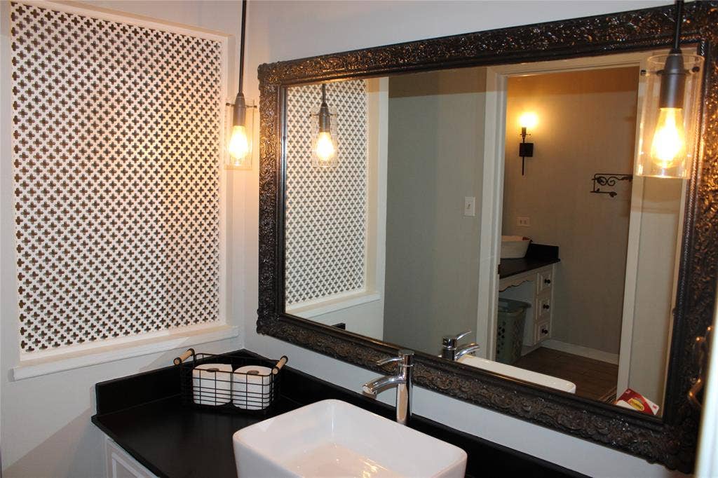 4900 Lake Hurst Drive, Waco, TX 76710 4900 Lake Hurst Drive, Waco, TX 76710