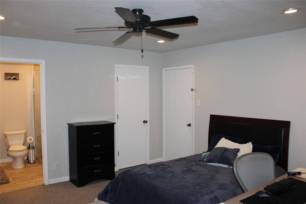 4900 Lake Hurst Drive, Waco, TX 76710 4900 Lake Hurst Drive, Waco, TX 76710