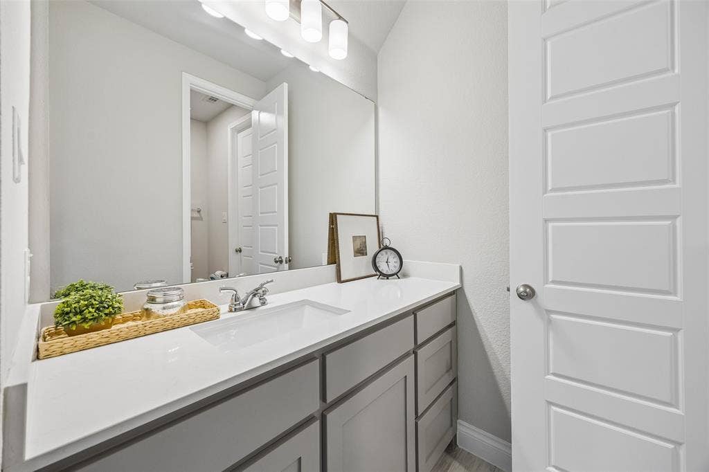 409 Calmwater Cove, McKinney, TX 75071 409 Calmwater Cove, McKinney, TX 75071
