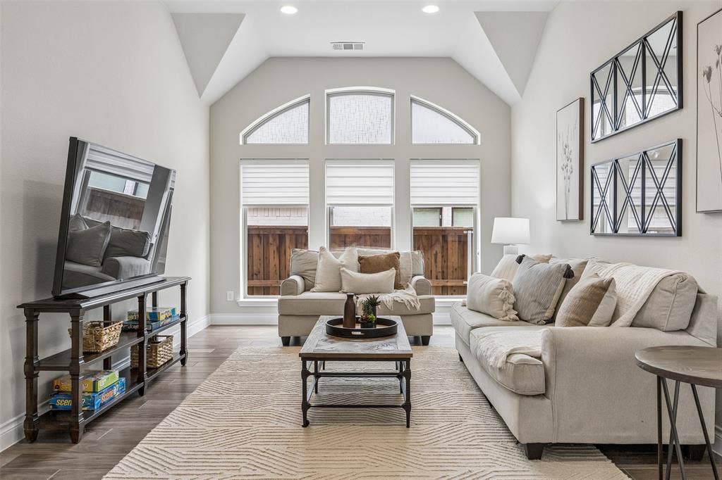 409 Calmwater Cove, McKinney, TX 75071 409 Calmwater Cove, McKinney, TX 75071